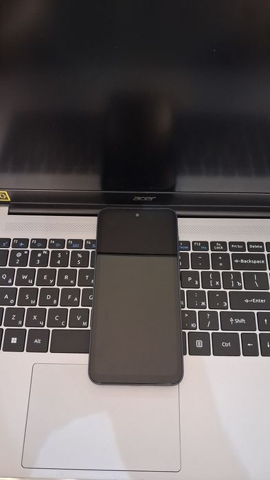 Samsung A35 128g holati zor