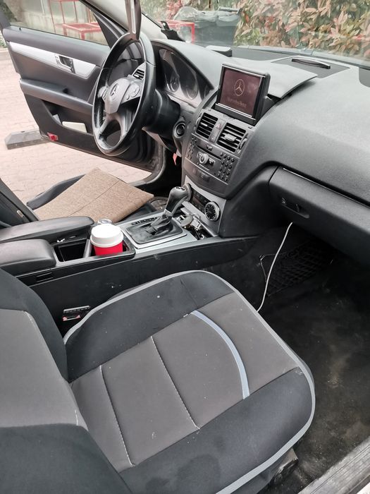 Mercedes c class 2010