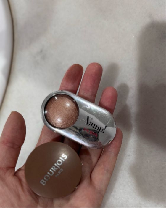 Тени брендовые pupa , bourjois