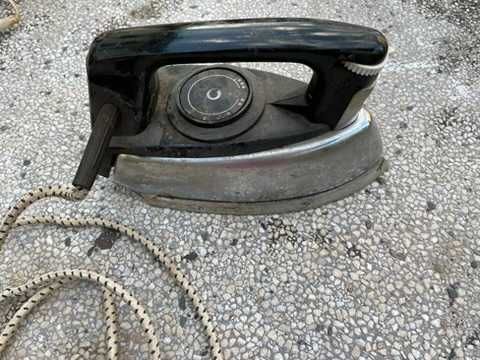 Стара руска ютия