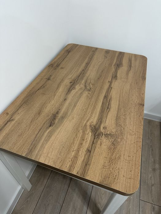 Продам кухонный стол