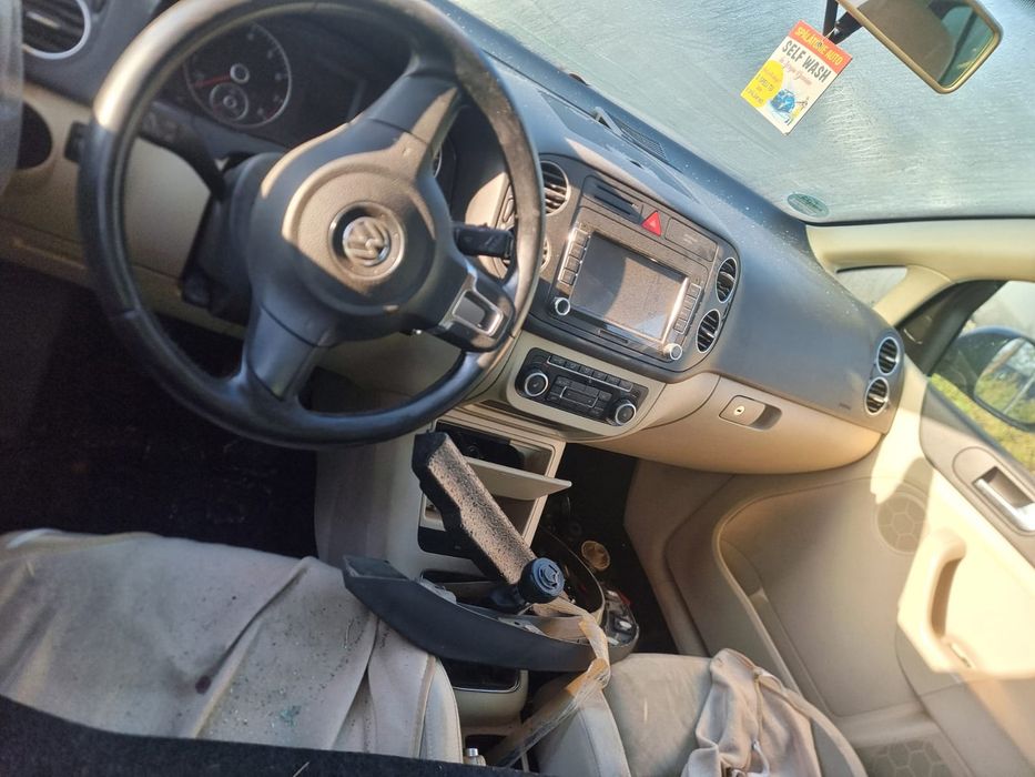 Carenaj dreapta fata 5M0805978 Volkswagen Golf Plus 2 (2009-2014)