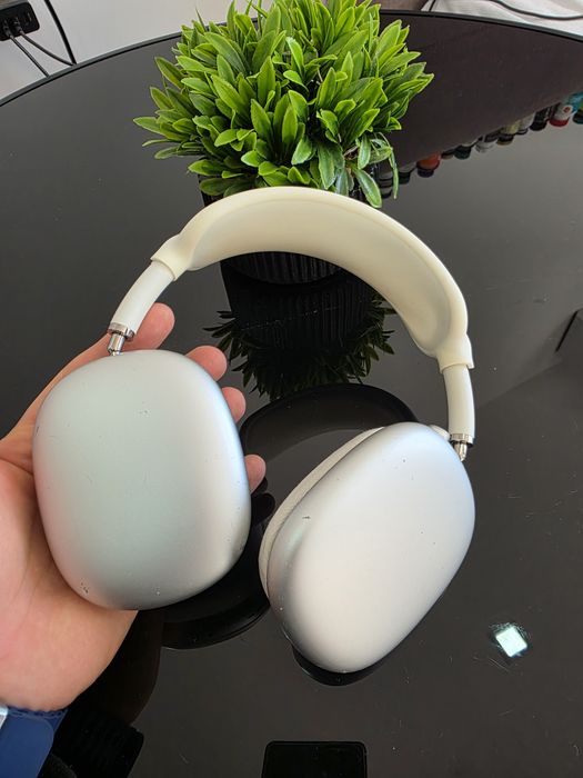 Най-ниска цена на пазара AirPods Max 1 Gen Сиви – работят отлично