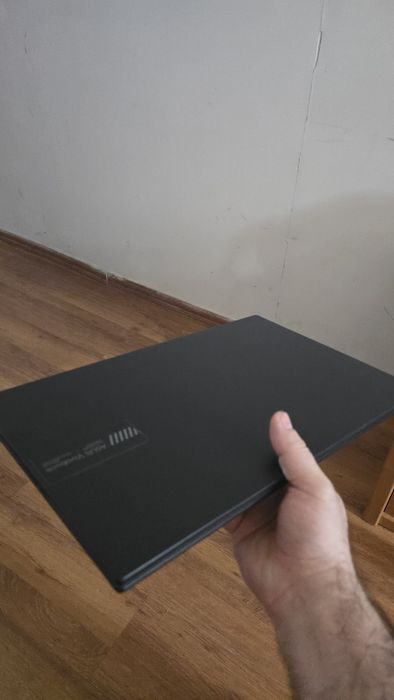 Продам ноутбук Asus Vivobook 14/15