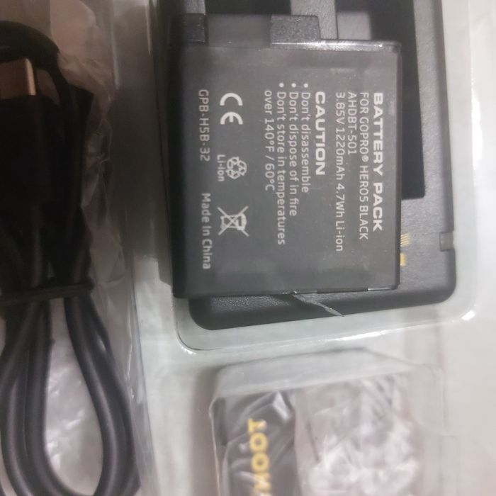 Зарядно с батерий GO PRO