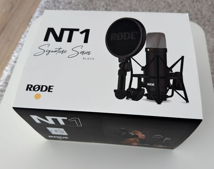 Microfon de studio/podcast Rode NT1 Signature