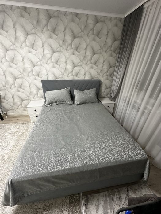 Продам кровать двуспальный