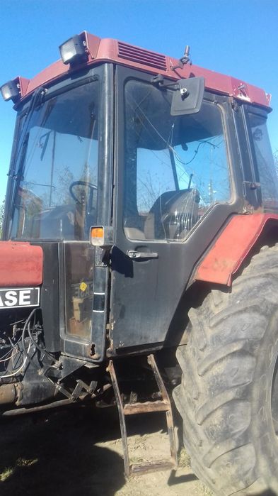 Dezmembrez tractoare Case 845.856,956,1056