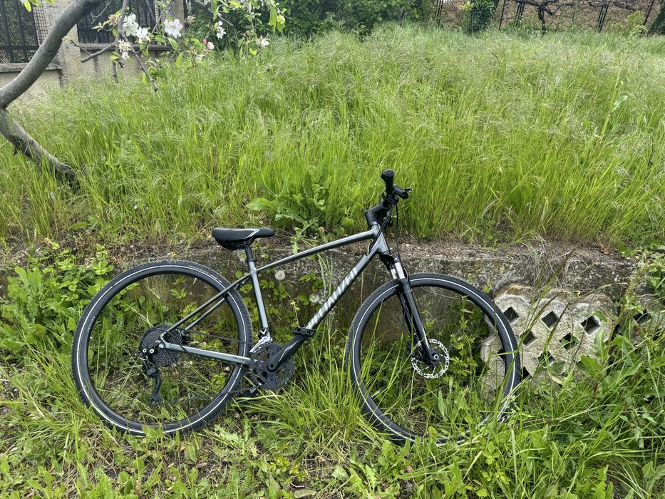 Велосипед Specialized М размер