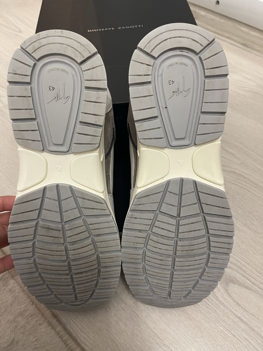 Мъжки обувки Guiseppe Zanotti в идеално състояние