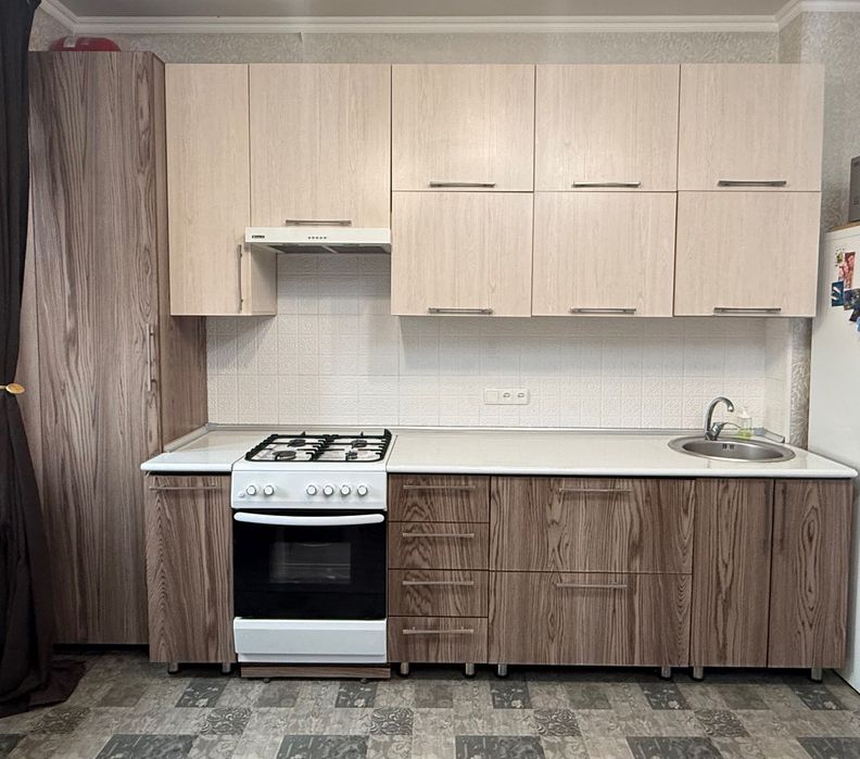 Продам кухню б/у и плиту