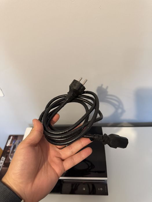 Sony PlayStation 3 PS3 FAT – 500 GB (Model CECHK04)