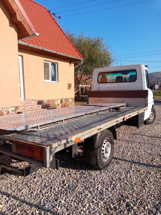 Tractări auto intern-extern.