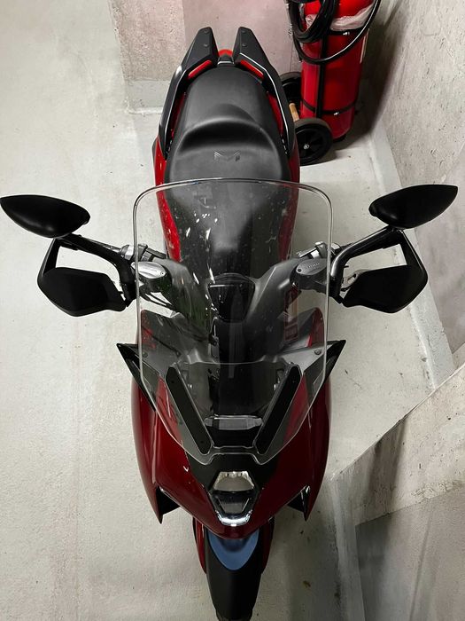 Scuter Daytona M310 Pret 3800 euro