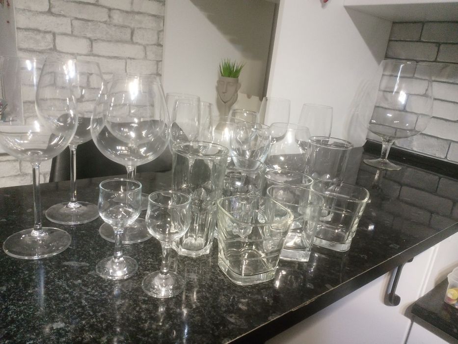 Продам все стекло