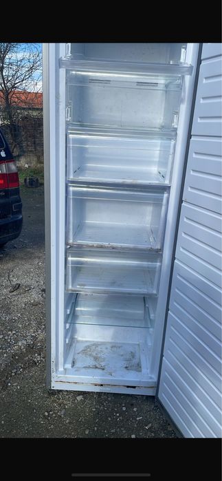 De vanzare congelator 280 litri