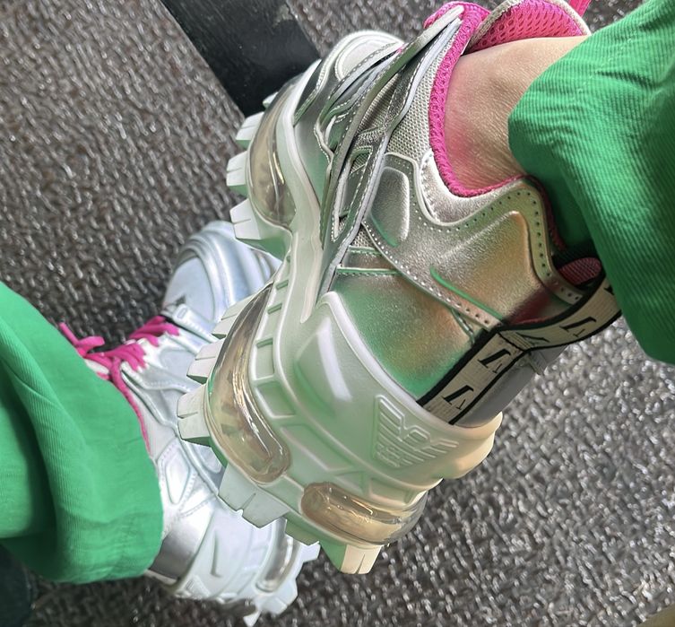 Armani обувки 250 лв