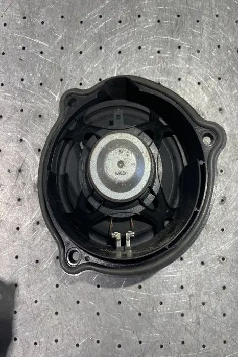 Boxa dreapta fata spate A219 820 05 02 R Mercedes-Benz CLS-Class 2009