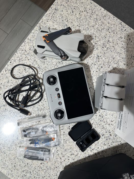 DJI Mini 3 Fly More Combo + DJI RC + ND Filters