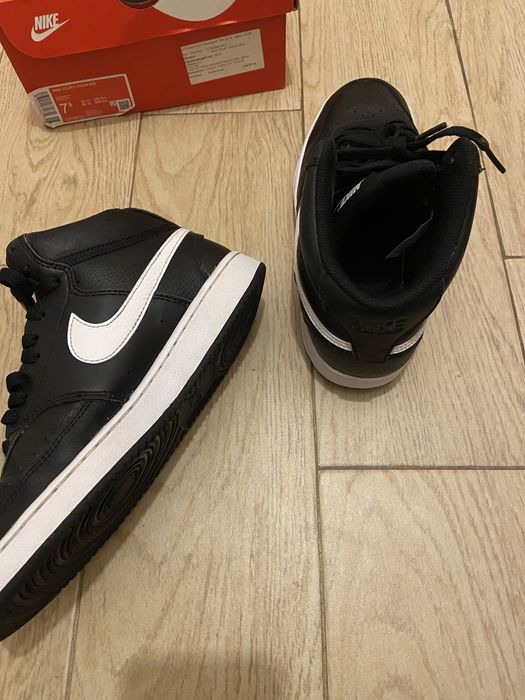 Маратонки Найк номер 40.5 за 25€