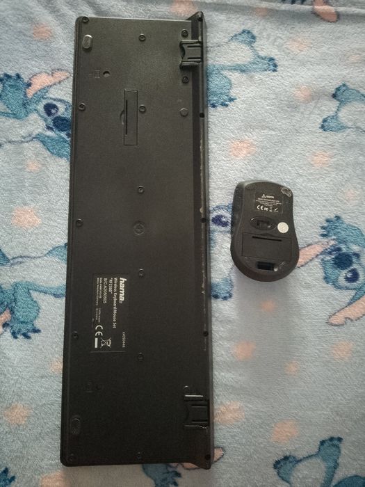 Tastatura  și mouse bluetooth