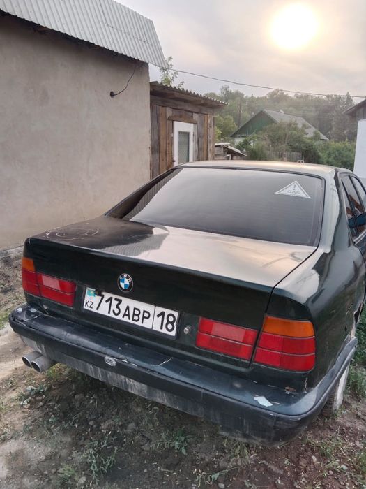 Срочно  BMW  525