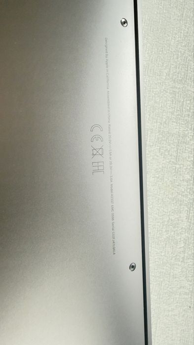 Продам MacBook Air