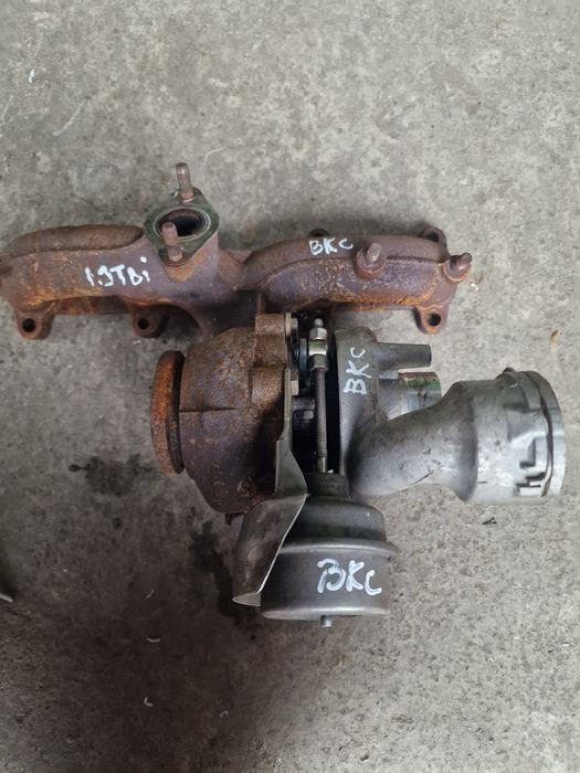 Turbina,turbosuflanta Vw Touran motir 1,9 tdi cod motor BKC