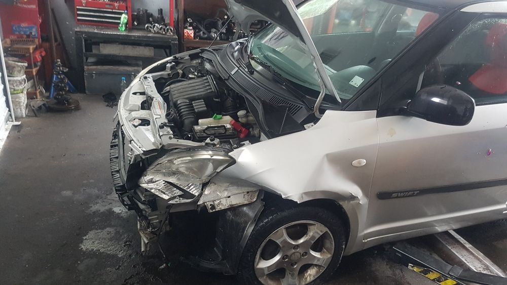 Сузуки суифт 1.3 4×4 бензин на части