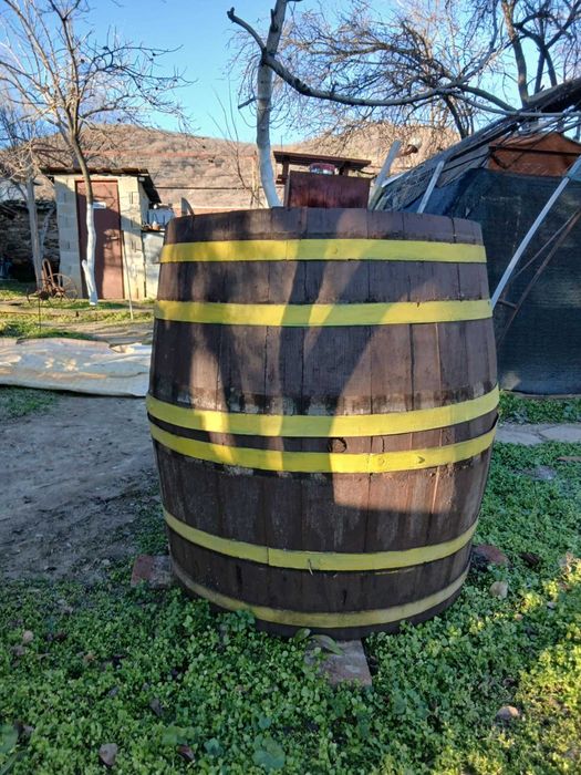 Продавам каца запазена