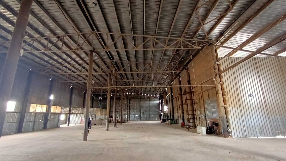 Vanzare / inchiriere terenuri si constructii