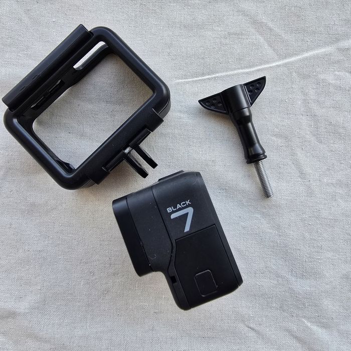 GoPro HER07 Black + аккумулятор + крепление