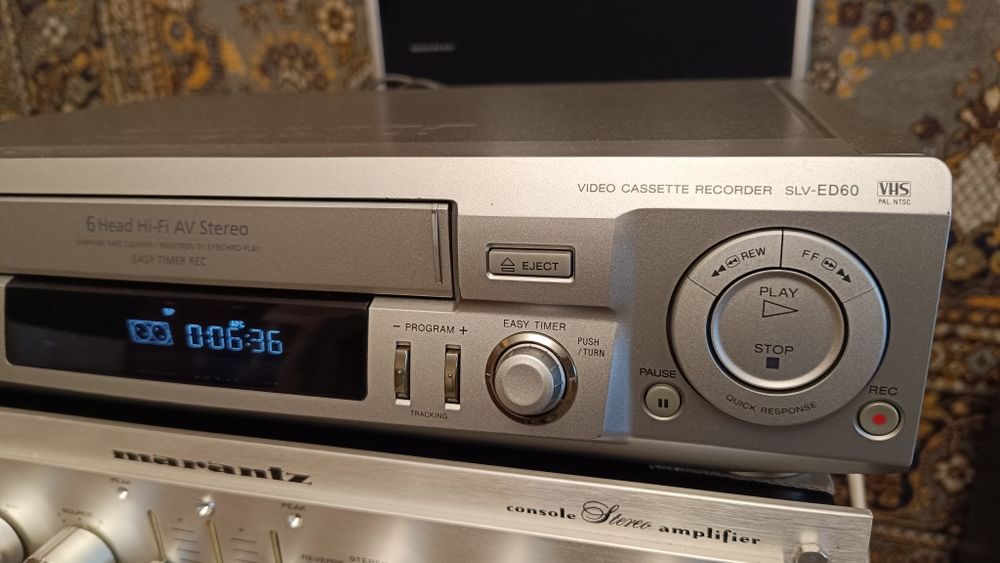 Стерео видео магнитофон Sony slv-ED60
