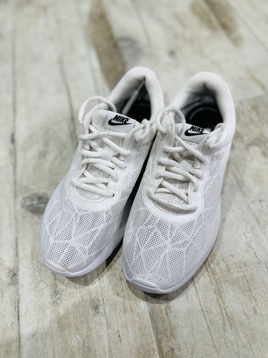 Дамски маратонки Nike 38