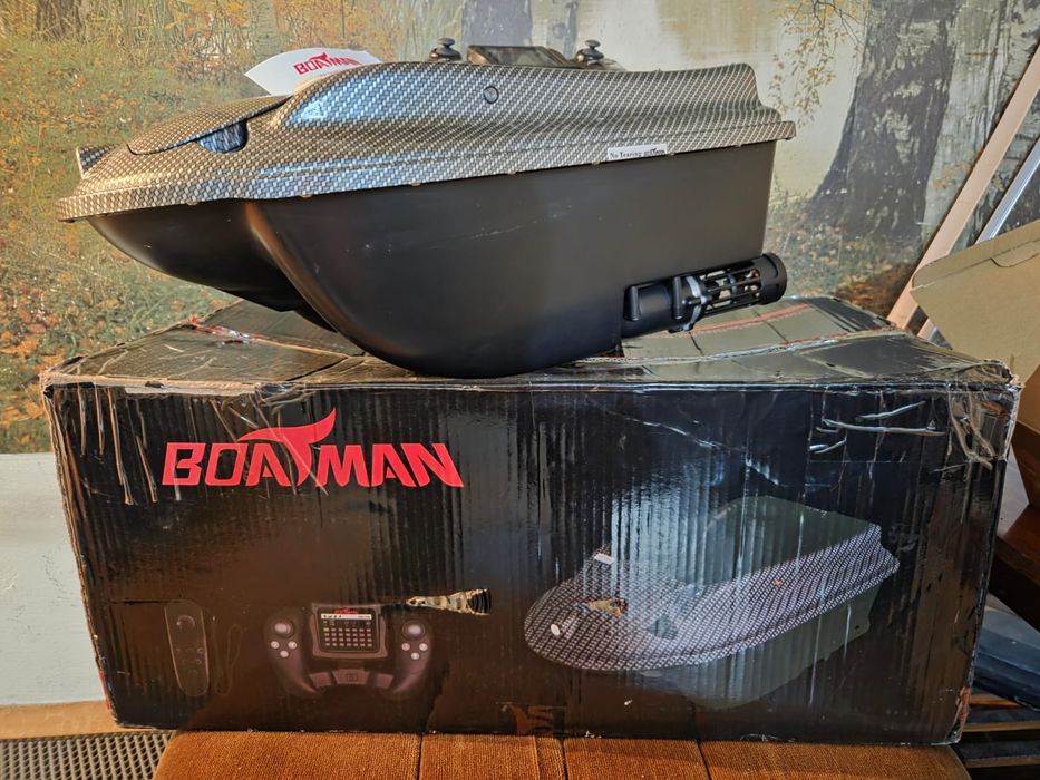Прикормочный корабль BOATMAN Aktor Plus