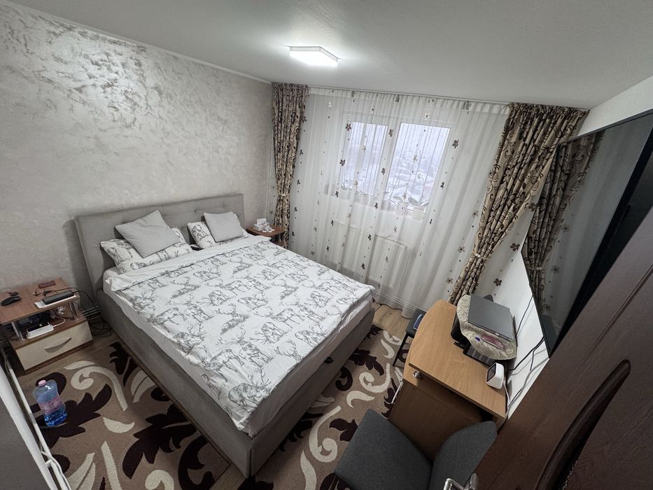 Apartament 3 camere mobilat si utilat Pascani