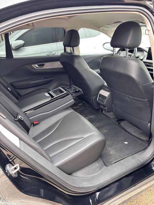 Honqi eqm5 sotiladi 2025