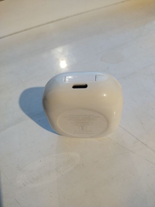 Samsung Galaxy buds 2