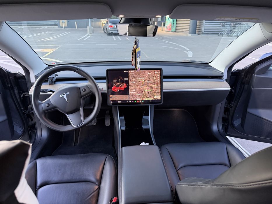Tesla Model 3 Dual Motor Long Range