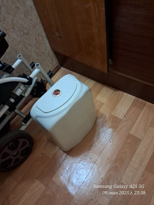 4 бочка от унитаза