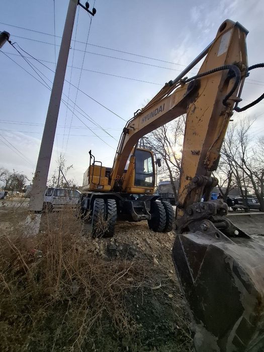 Hyundai ekskavatir 1400