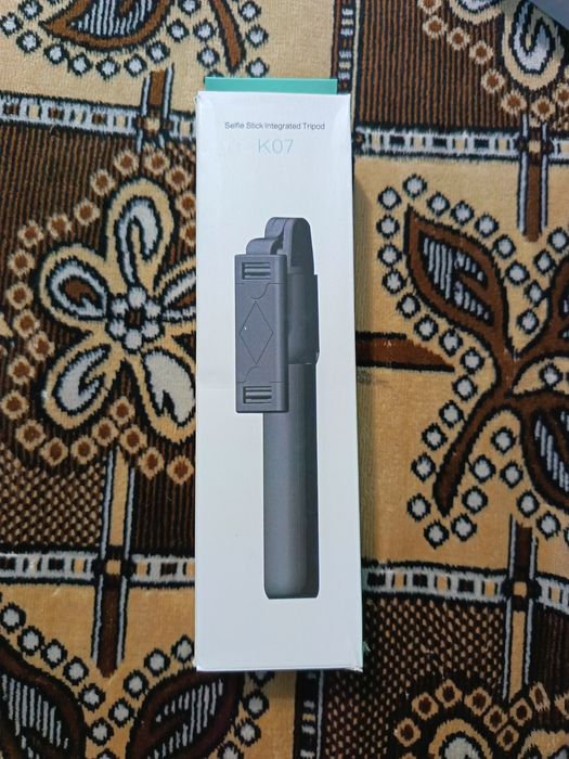 Продам телефон новый Redmi 15 C