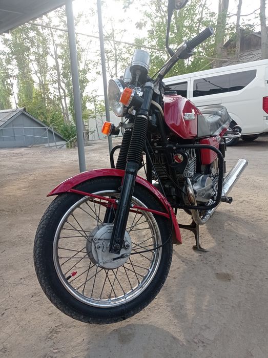 Ява мотоцикли сотилади, апкатквда бемалол келиб куришингиз мумкун.