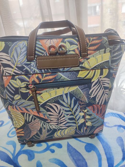 Чисто нова чанта