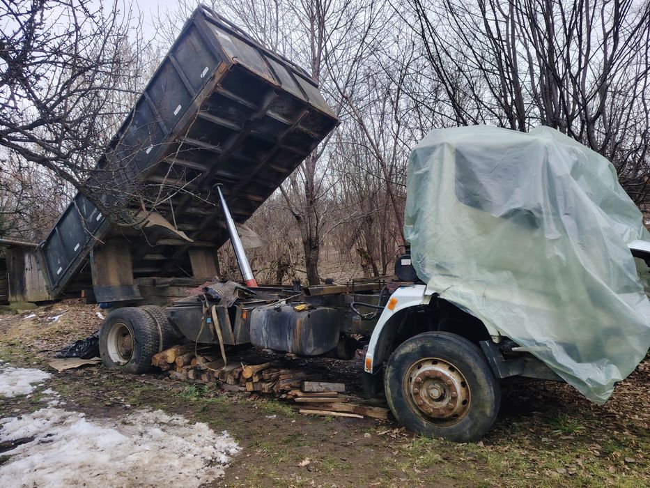 Vând sau dezmembrez camion basculabil funcțional motor DAF  LF 55