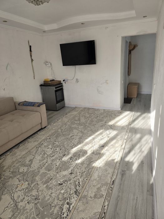 Продается двухкомнатная квартира.