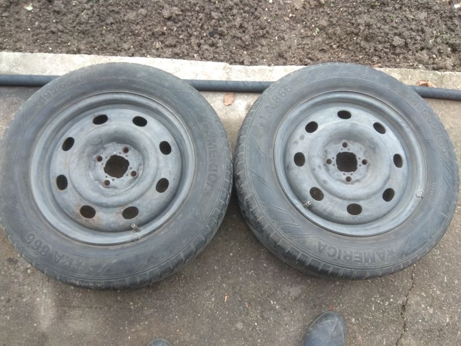 Продавам джанти,2бр.14цола и 2бр.15цола  25лв. всяка.