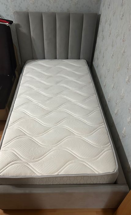Детские кровати серого цвета