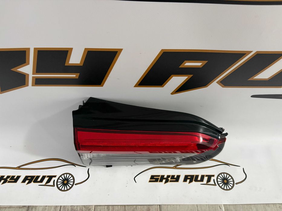 Stop stanga led pe haion Toyota Rav 4 dupa 2019 original cod 81590-42062