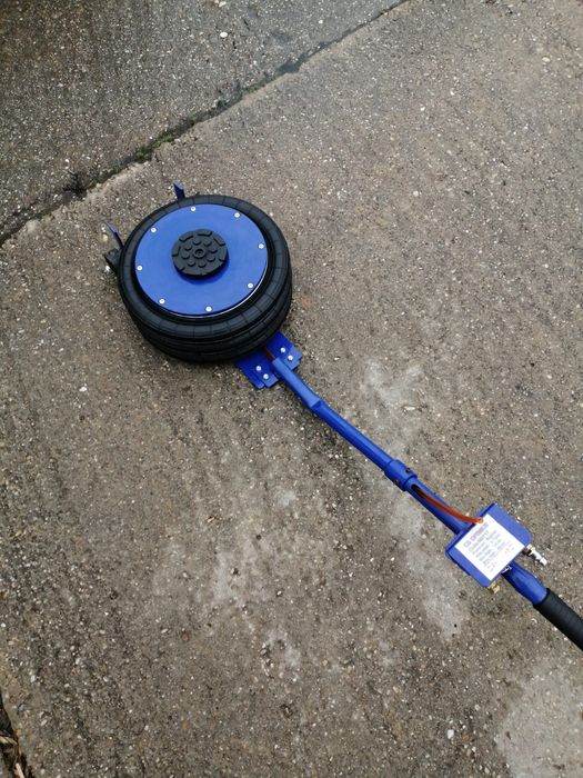 Cric perne de aer 5 tone nou in cutie